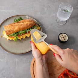 Boska Amigo juustoh&ouml;yl&auml; | py&ouml;kkikahva | koville ja puolikoville juustoille